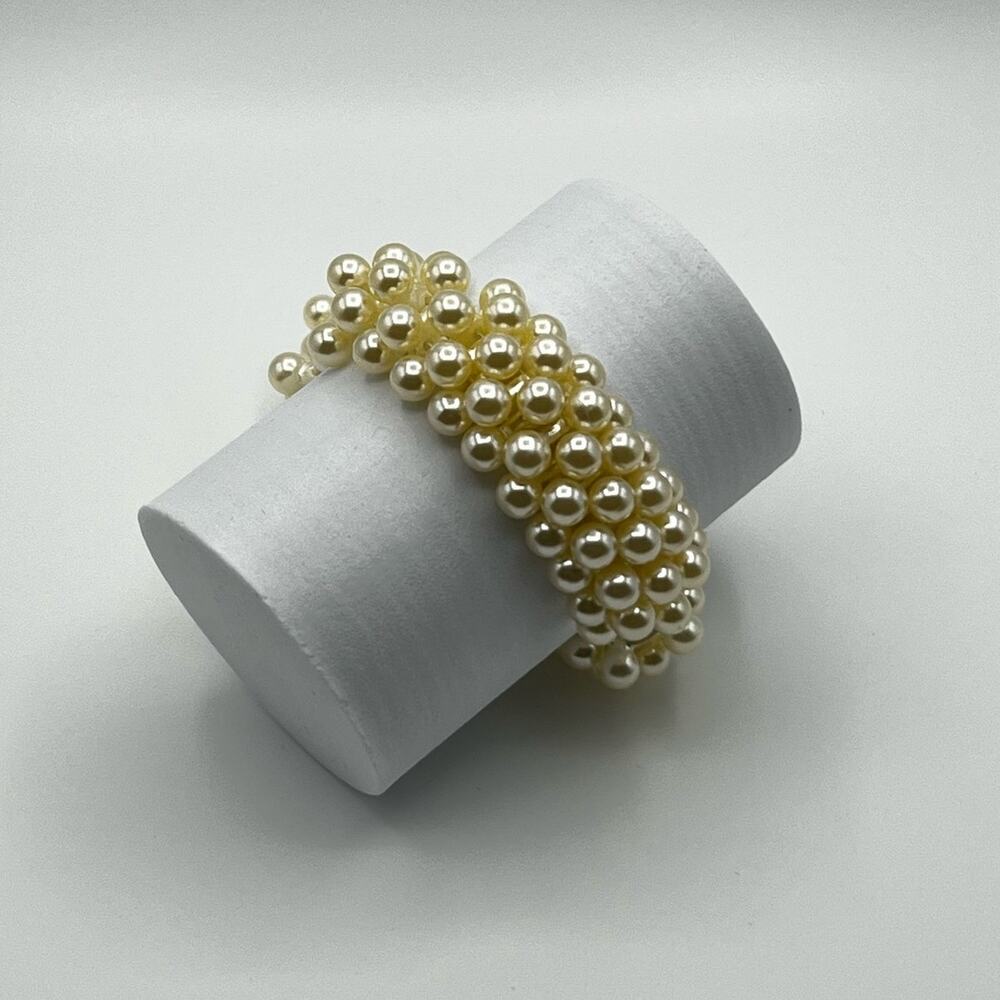 Vintage Accessory Place Beaded Bracelet Ivory Acrylic 2 & 3 Prong Pieces